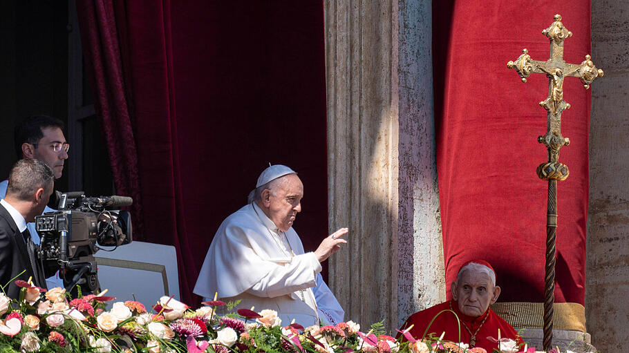 Auch bei seinem Ostersegen rief Papst Franziskus zum Frieden auf.