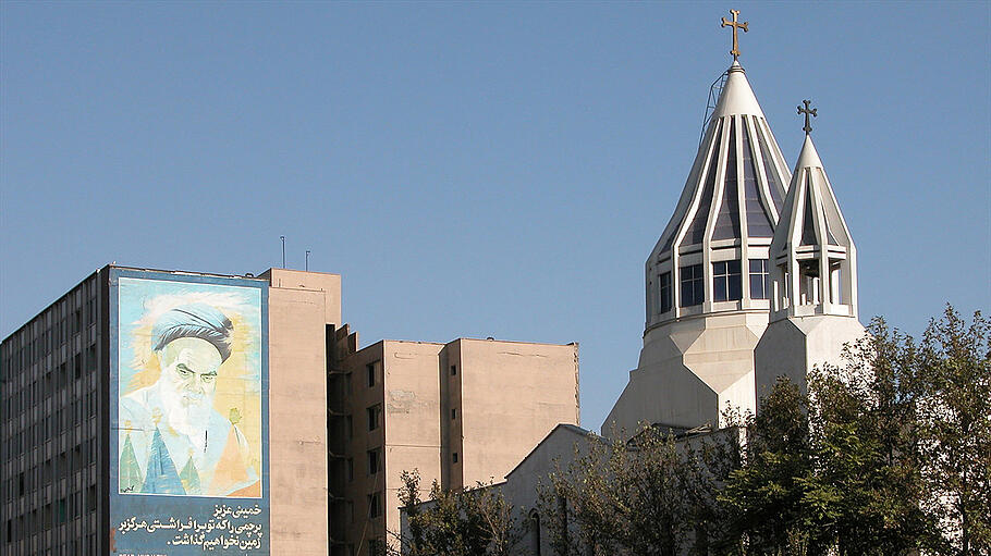 Christen im Iran: Christen im Iran: Immer mehr Konversionen zum Christentum