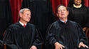 Die Obersten Richter John G. Roberts und Samuel Alito