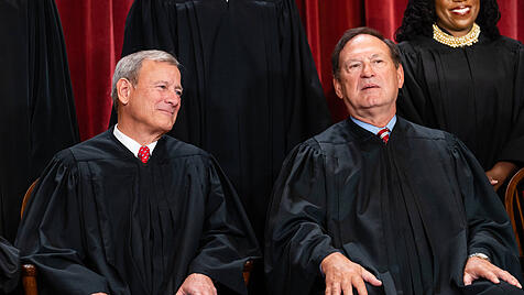 Die Obersten Richter John G. Roberts und Samuel Alito