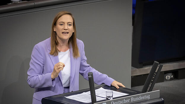 Carmen Wegge im Bundestag