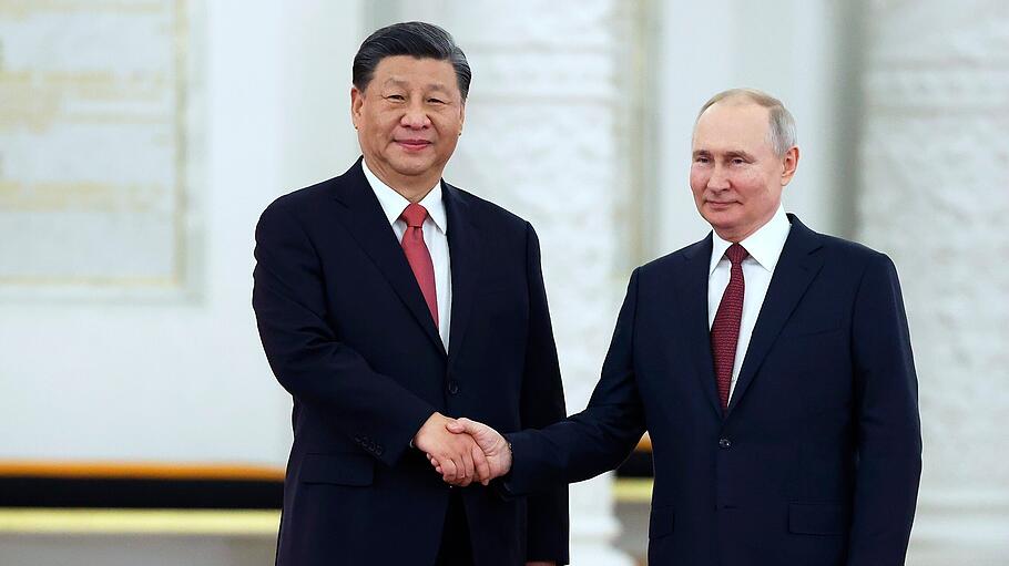 Chinas Staatschef Xi besucht Moskau