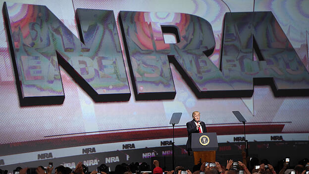 Donald Trump besucht Waffenlobby NRA