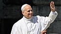 Papst Leo vor Abflug nach Spanien