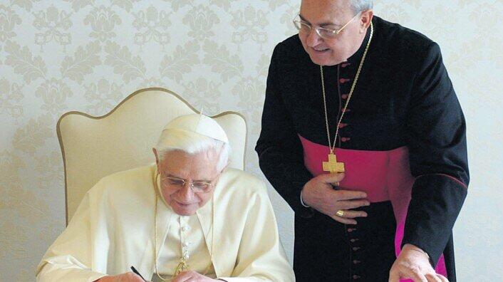 Papst Benedikt und Augustinus