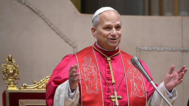 Papst Leo vor dem Diplomatischen Korps