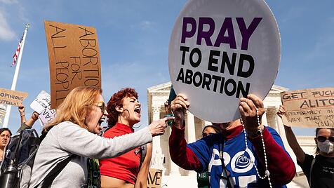 Demonstrationen für und gegen Abtreibung
