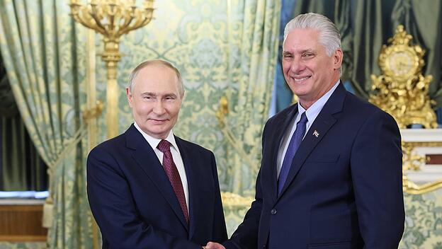 Wladimir Putin und der kubanische Präsident Miguel Diaz-Canel
