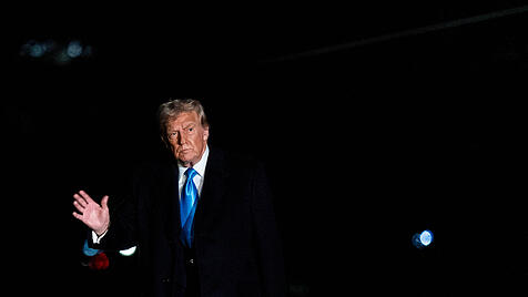 Donald Trump verh&auml;ngt Z&ouml;lle gegen&uuml;ber Mexiko, Kanada und China