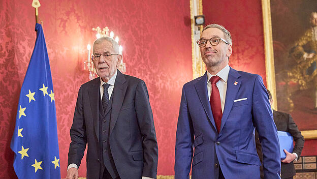 Bundespräsident beauftragt Kickl-FPÖ mit Regierungsbildung
