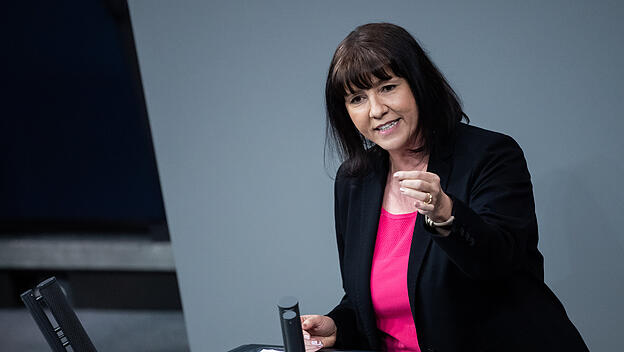 Die fraktionslose Bundestagsabgeordnete Joana Cotar wünscht sich einen konservativ-freiheitlichen Zusammenschluss.