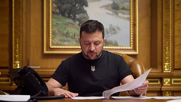 Wolodymyr Selenskyj bekennt sich zur religiösen Toleranz