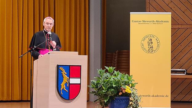 Erzbischof Gänswein sprach beim Sommerkurs der Gustav-Siewerth-Akademie