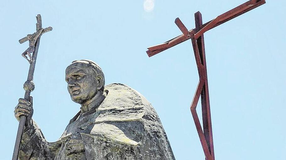 Statue des heiligen Johannes Paul II.