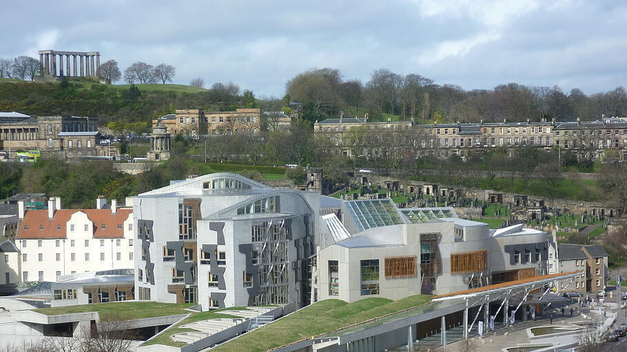 Das schottische Parlament &bdquo;Holyrood"