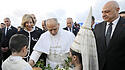 Papst Leo kommt in Beirut an