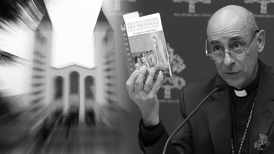 Kardinal Fernandez hält eine Sammlung der mutmaßlichen Botschaften der Gottesmutter von  in Medjugorje der Hand.