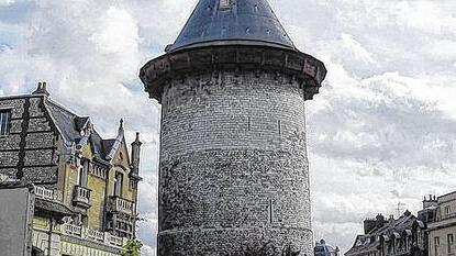Johanna von Orléans wurde fünf Monate in dem Turm gefangen gehalten