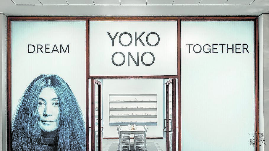 Yoko Ono