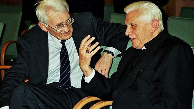 Jürgen Habermas  und  Joseph Ratzinger (2004)