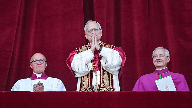 Papstwahl / Konklave: Habemus Papam, Leo 14. ist gewaehlt