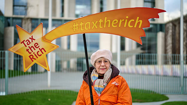 Steuer-Demonstration beim Sternsinger-Empfang