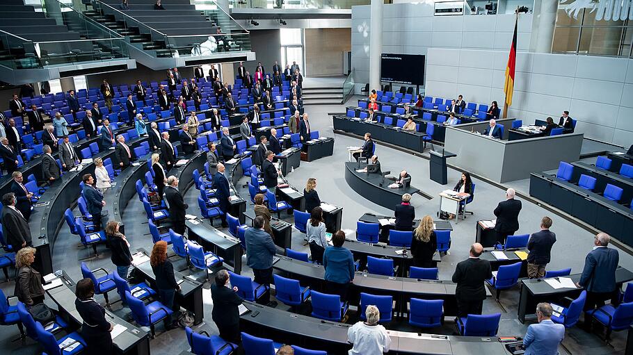 Bundestag zu Konversionsbehandlungen