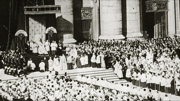 Pius XII. verkündet Dogma, 1950