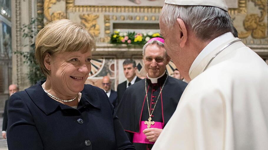 Papst Franziskus empfängt die EU-Staats und Regierungschefs