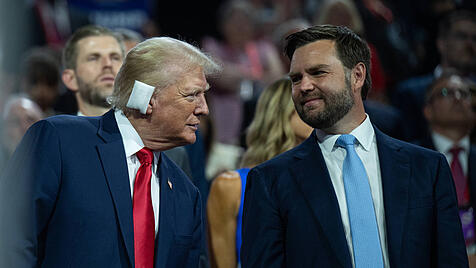 Donald Trump und sein designierter Vizepräsident J. D. Vance