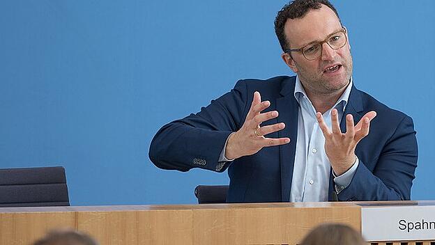 Spahn steht unter Druck. Kriegt er noch die Kurve?