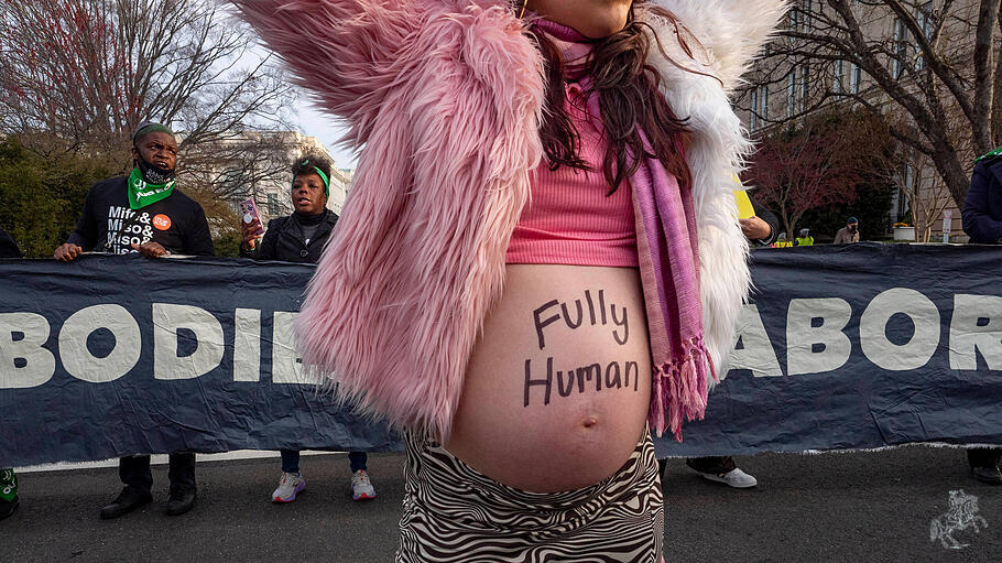 Schwangere Abtreibungsgegnerin demonstriert in Washington