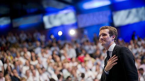 Pablo Casado hat seit seiner Wahl zum Vorsitzenden im Sommer versucht