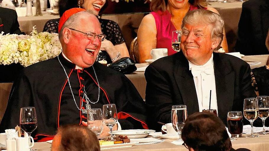 Kardinal Timothy M. Dolan und der designierte US-Präsident Donald Trump