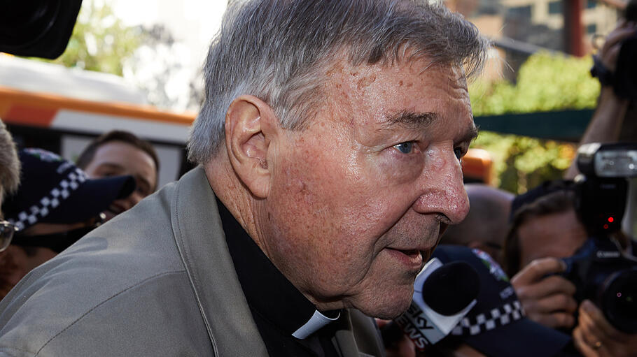 George Pell kommt zur Verhandlung im County Court in Melbourne