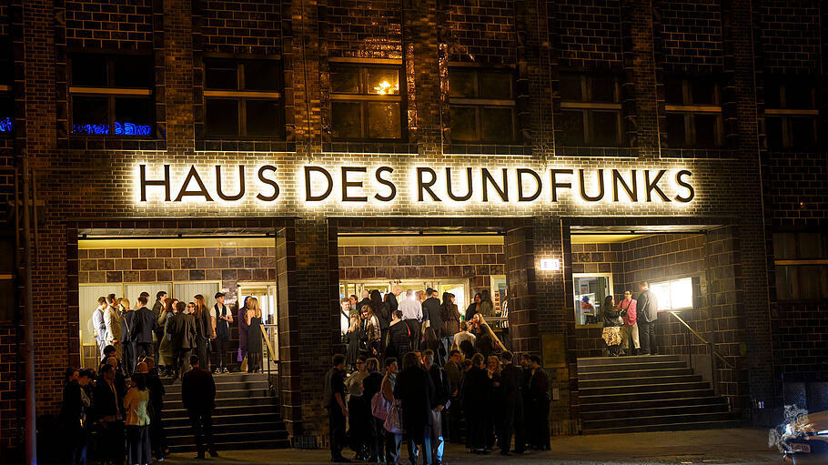 In Berlin werden im Haus des Rundfunks allj&auml;hrlich die besten Podcasts pr&auml;miert.