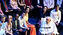 Papst Franziskus muss sich von Studenten und Universität missbilligende Worte anhören.