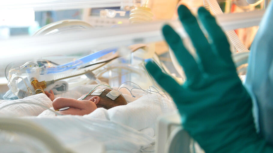 Fr&uuml;hgeborenes. Pfarrerin begr&uuml;ndet Abtreibung mit Sch&ouml;pfungsgeschichte