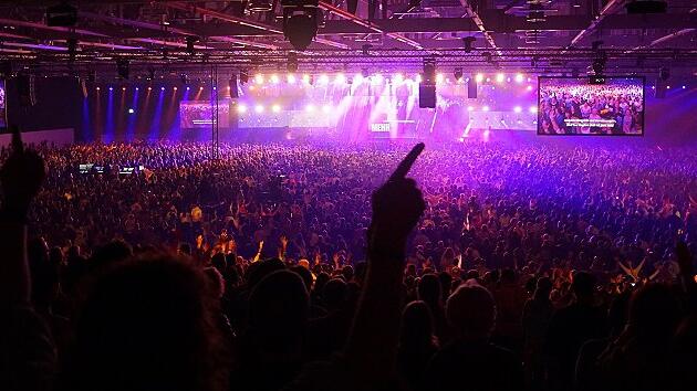 MEHR-Konferenz: Ökumenisches Glaubensfest in Augsburg