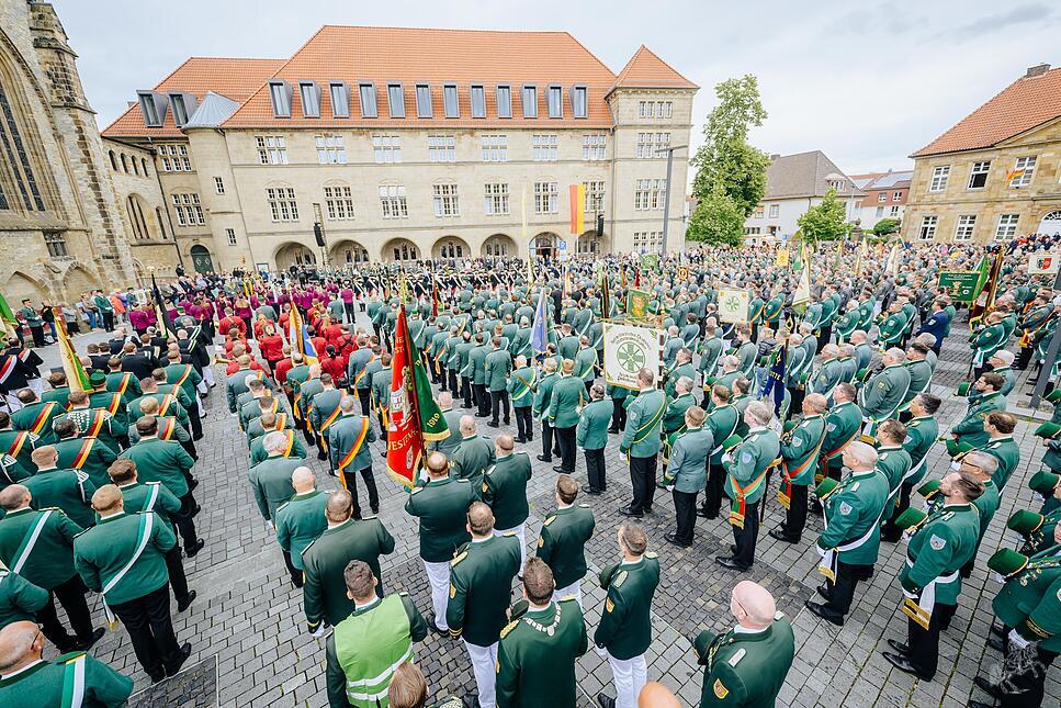 Großer Zapfenstreich