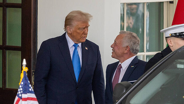Donald Trump begrüßt Abdullah II. von Jordanien