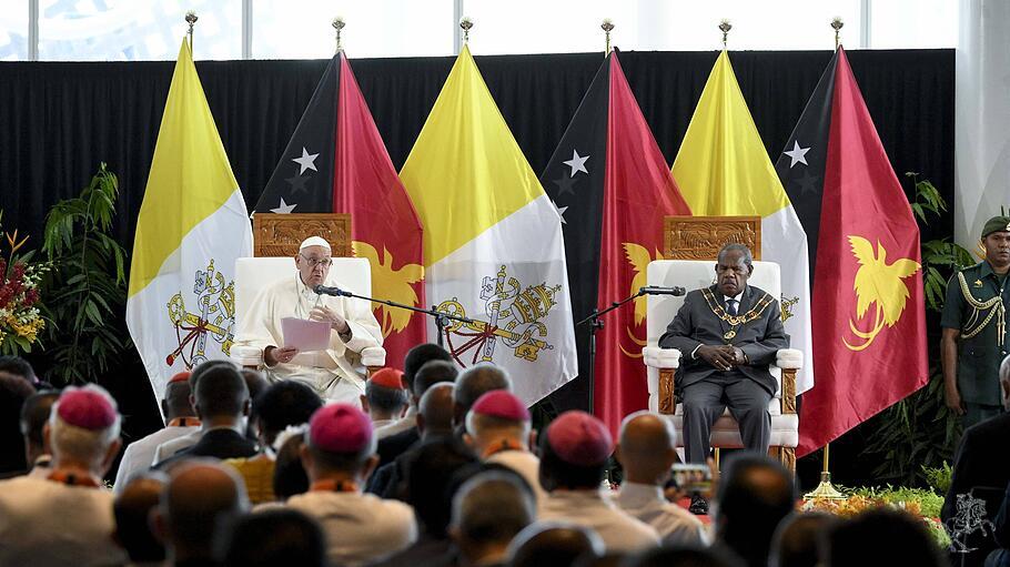 Papst in Port Moresby,Papua-Neuguinea