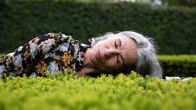 Frau im Park