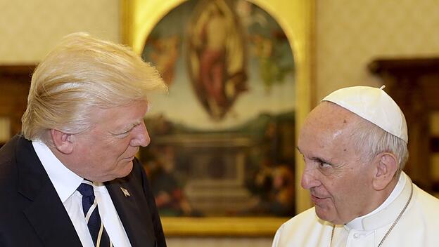 Trump ernennt Papst-Kritiker zum USBotschafter im Vatikan