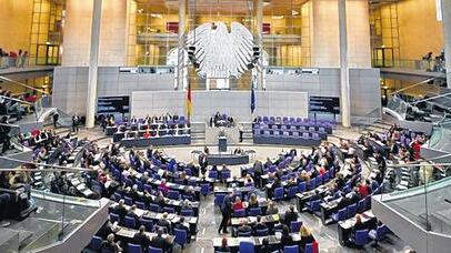 Deutsche Bundestag will bis Ende 2015 eine Regelung zur Suizidbeihilfe verabschieden