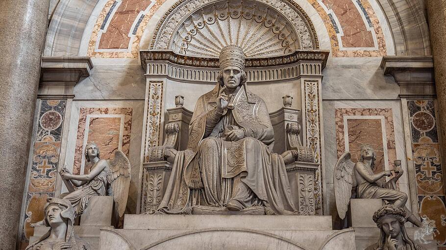 Papstgrabmal für Pius VII.