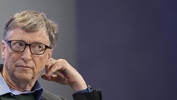 Alles eins? Microsoft-Gründer Bill Gates blickt noch etwas skeptisch