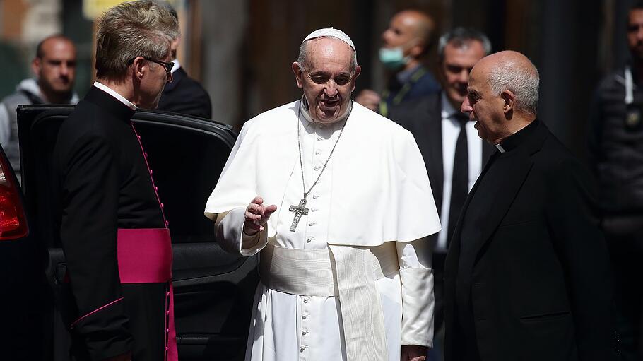 Papst Franziskus und Bischöfe geben die Linie vor