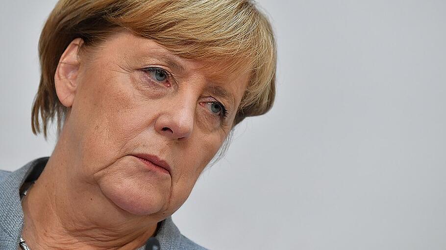 Angela Merkel: Schwierigkeiten bei der Regierungsbildung