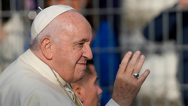 Papst Franziskus forderte jetzt in einem deutlichen Appell zum Frieden auf.